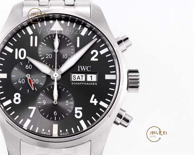 V6廠萬國噴火戰機377719復刻表與zf廠那個值得入手呢-復刻表