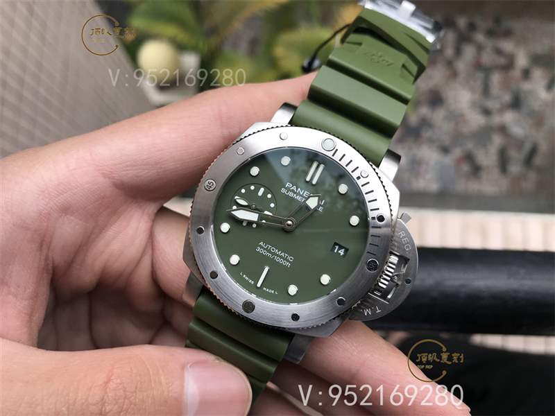 VS廠沛納海pam1055綠?；陱?fù)刻做工怎么樣,別具一格的軍綠色-復(fù)刻表