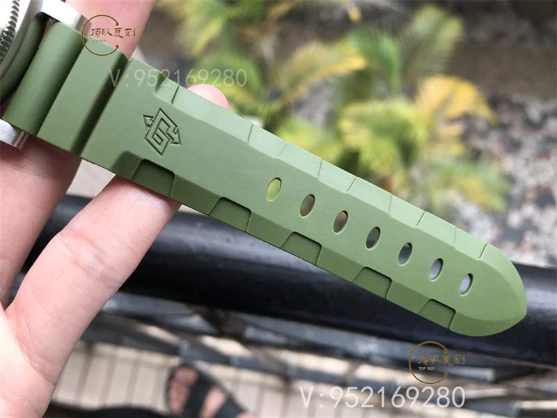 VS廠沛納海pam1055綠?；陱?fù)刻做工怎么樣,別具一格的軍綠色-復(fù)刻表