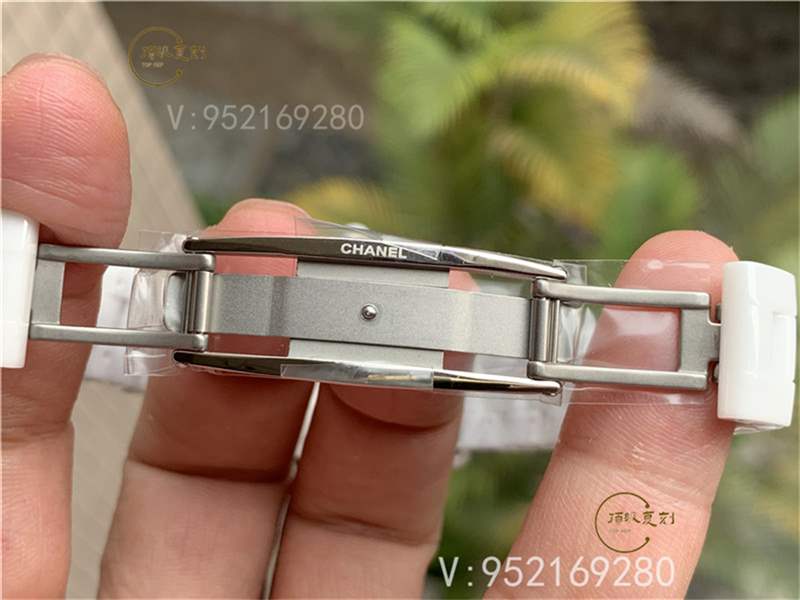 XF廠香奈兒J12系列38mmH0970腕表評(píng)測(cè),對(duì)比正品一眼假嗎-復(fù)刻表