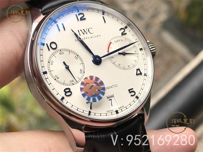 ZF廠葡七v5版-ZF廠萬(wàn)國(guó)葡七v5版復(fù)刻表對(duì)比正品怎么樣-復(fù)刻表