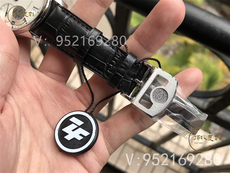 ZF廠葡七v5版-ZF廠萬(wàn)國(guó)葡七v5版復(fù)刻表對(duì)比正品怎么樣-復(fù)刻表