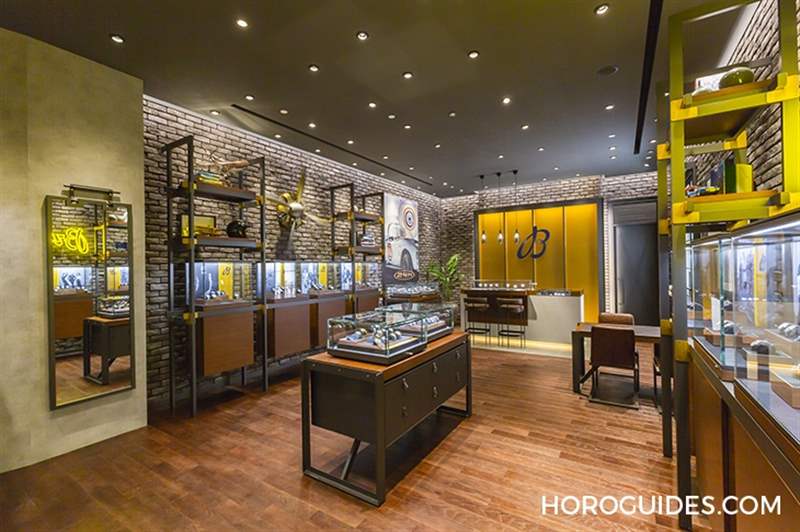 百年靈臺北101專賣店試營運SuperOcean新表全新到貨-復(fù)刻表