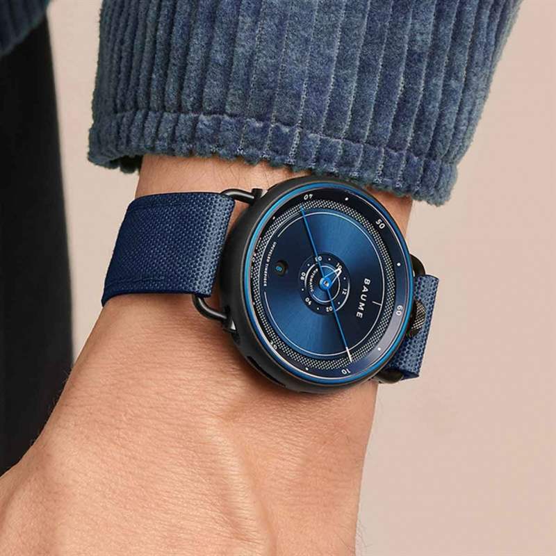 BAUME OCEAN II的特別設(shè)計 Baume & Mercier 將屬于夏天的色彩帶到腕上-復(fù)刻表