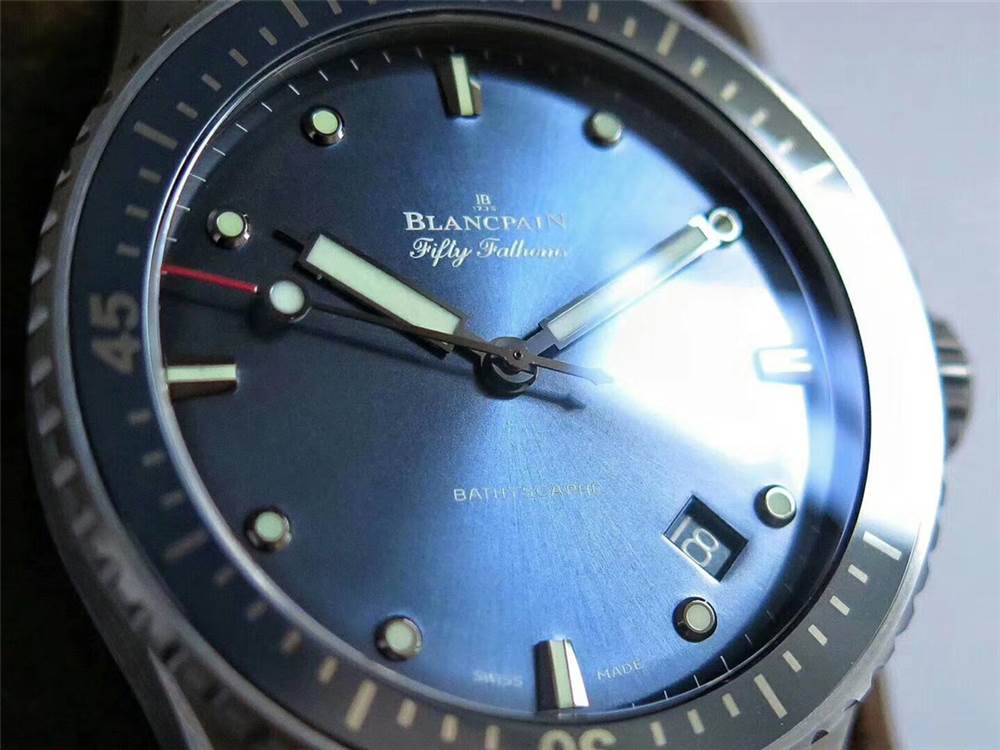 ZF廠寶珀五十噚陶瓷藍(lán)盤(pán)5000-0240-O52A復(fù)刻表做工怎么樣-復(fù)刻表