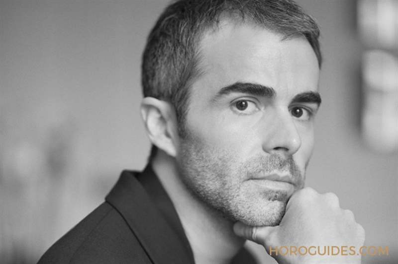 華麗變奏,盡顯1990年代豐繁美學|CHANEL Première限定腕表系列-復刻表