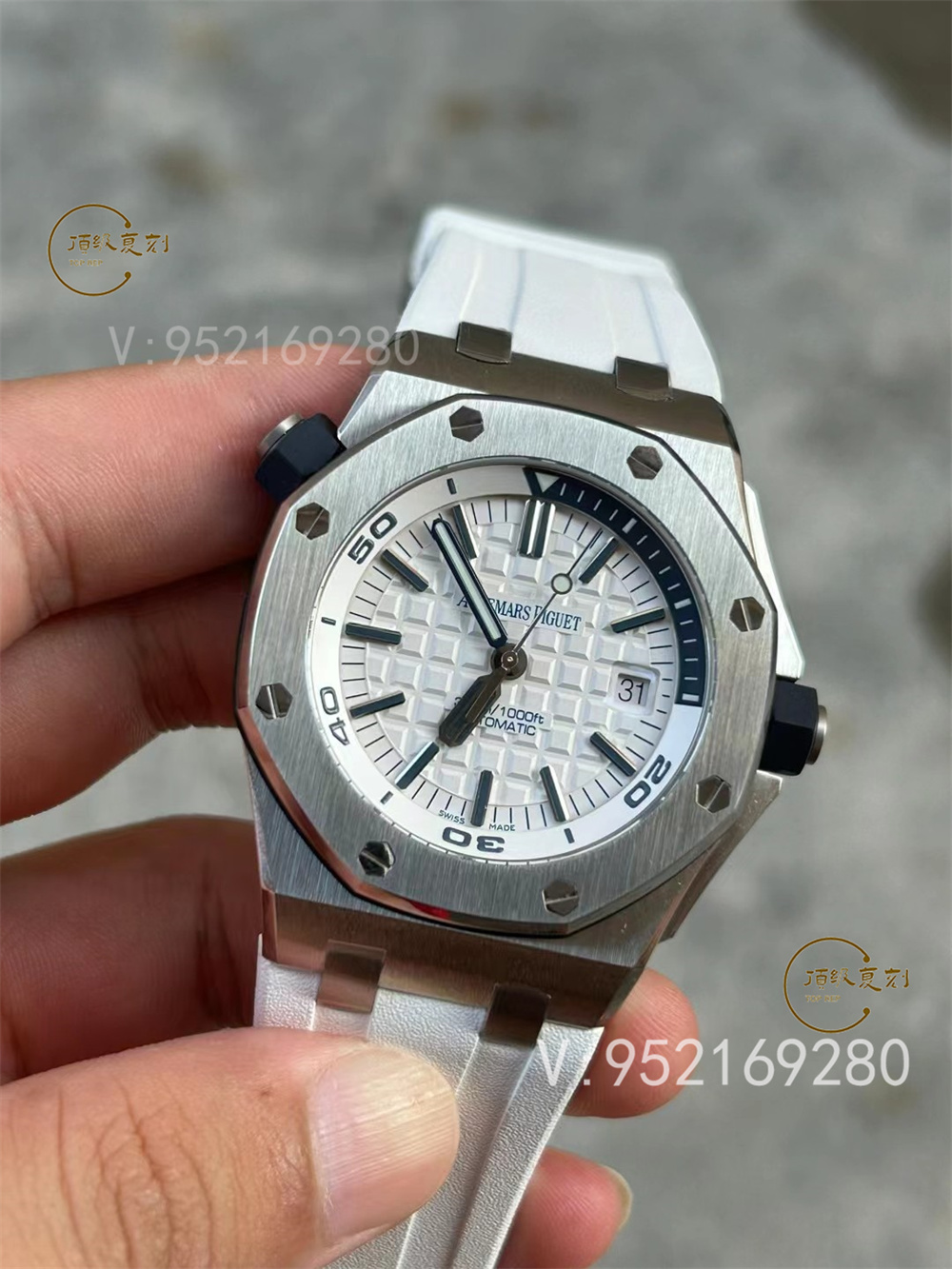 APS廠愛彼AP15710新配色綠/白盤一體機(jī)做工怎么樣-復(fù)刻表