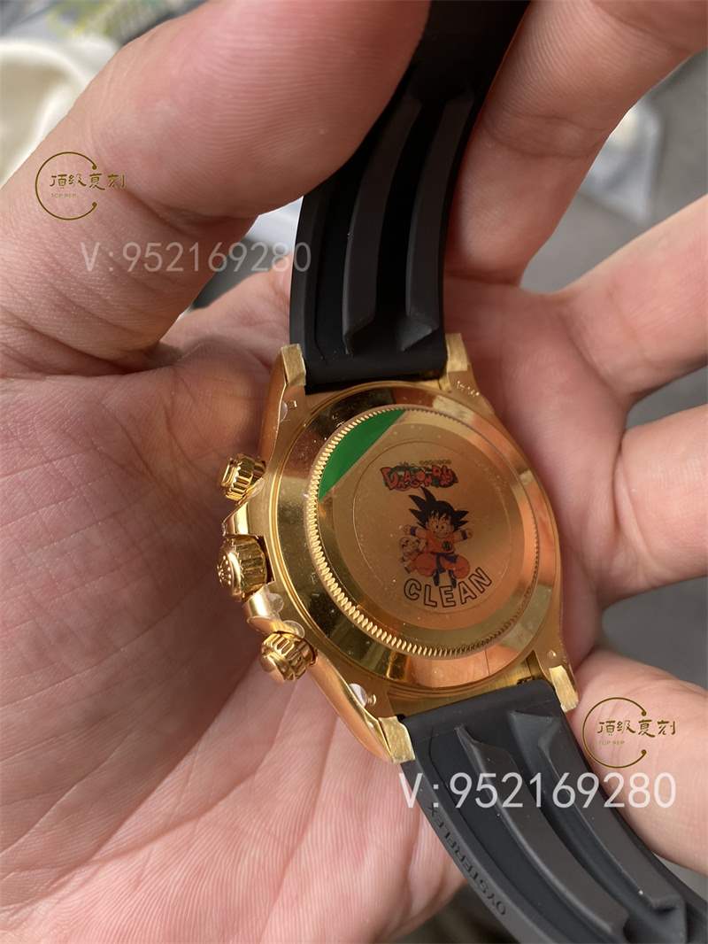 勞力士4130機(jī)芯余文樂(lè)迪通拿復(fù)刻表那個(gè)廠做的最好,BT廠和C廠對(duì)比那個(gè)更接近正品-復(fù)刻表