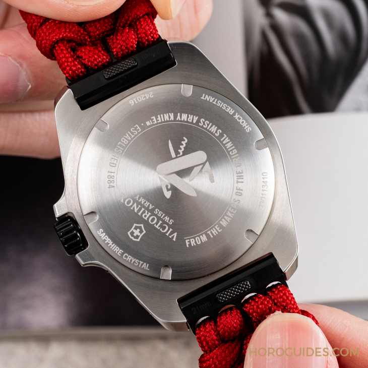 配備編織傘繩帶 最潮限量款也是超級工具表-復刻表